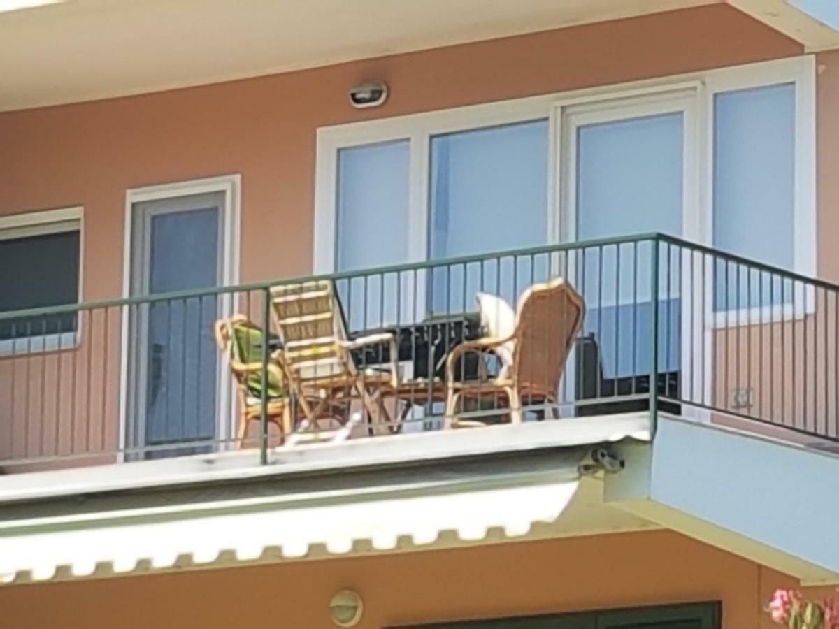 Ferienwohnung Casa Di Ludovica Manerba del Garda Exterior foto